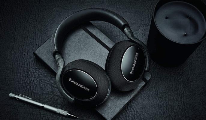 بررسی هدفون Bowers & wilkins px7 خرید + قیمت باورز اند ویلکینز px7 2 در وبزینر هدفون bowers & wilkins px7 - باورز اند ویلکینز px7 و Bowers & wilkins px7 خرید - Bowers & wilkins px7 قیمت در وبزینر